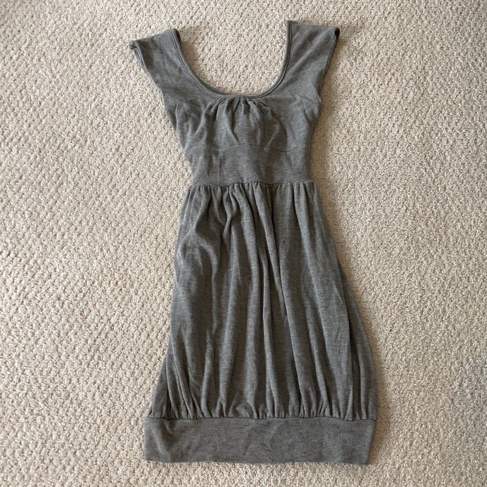 Gray sweater dress- VERY SOFT! Perfect for 🍁❄️